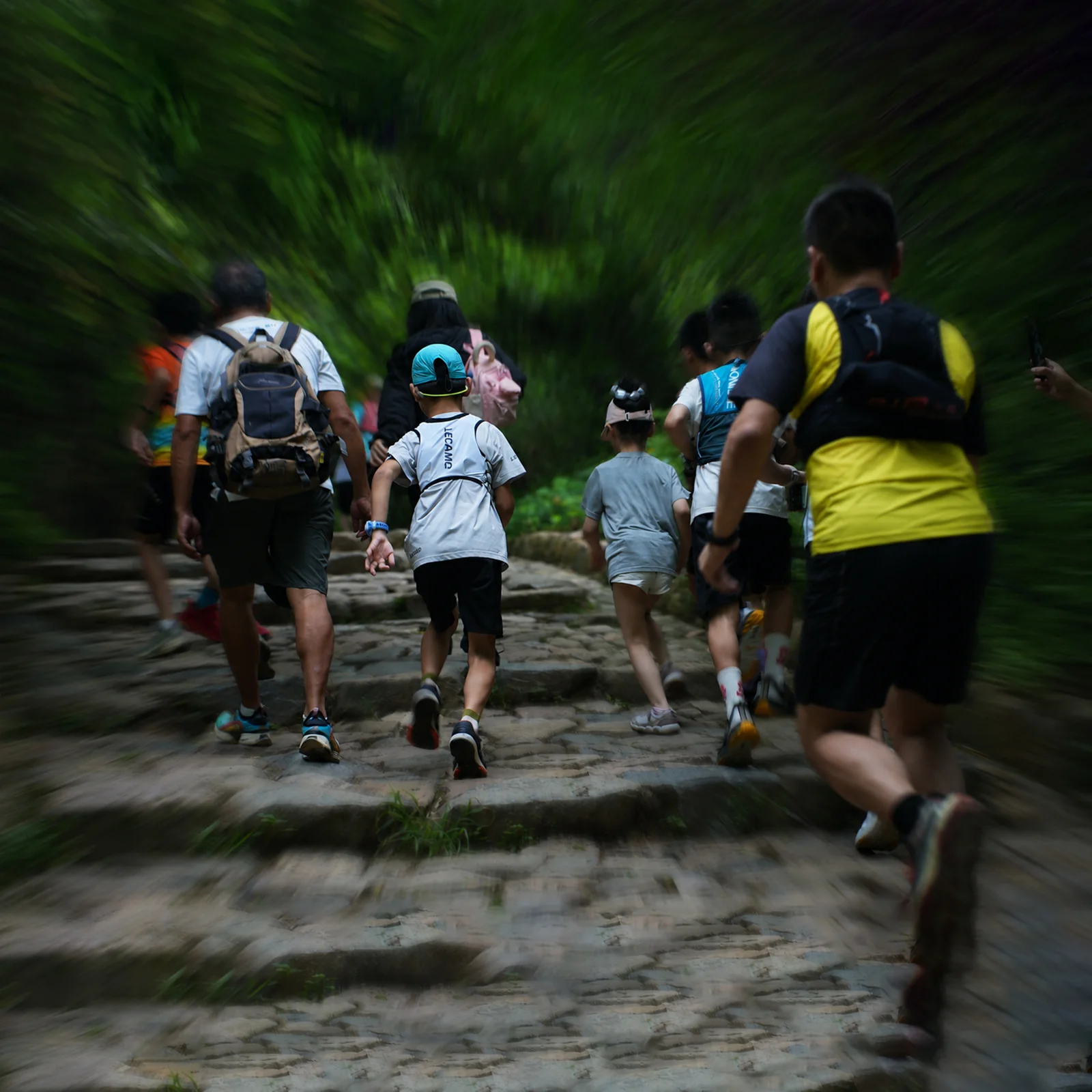 Kids Trail Running Vest product view 13