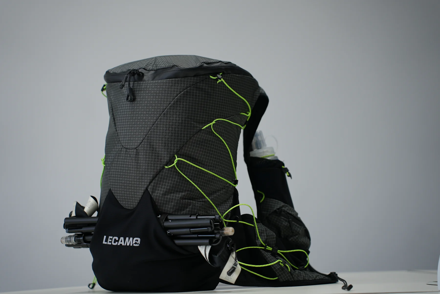 Trail Running Hiking Pack 16l product view 3